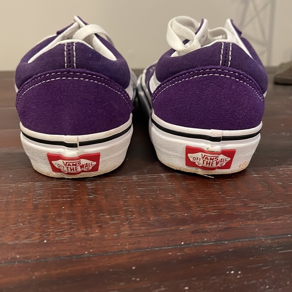 Vans - Picture 2 of 3